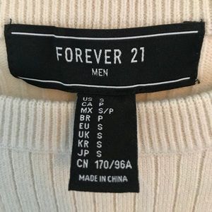 FOREVER 21 RIBBED SWEATER.